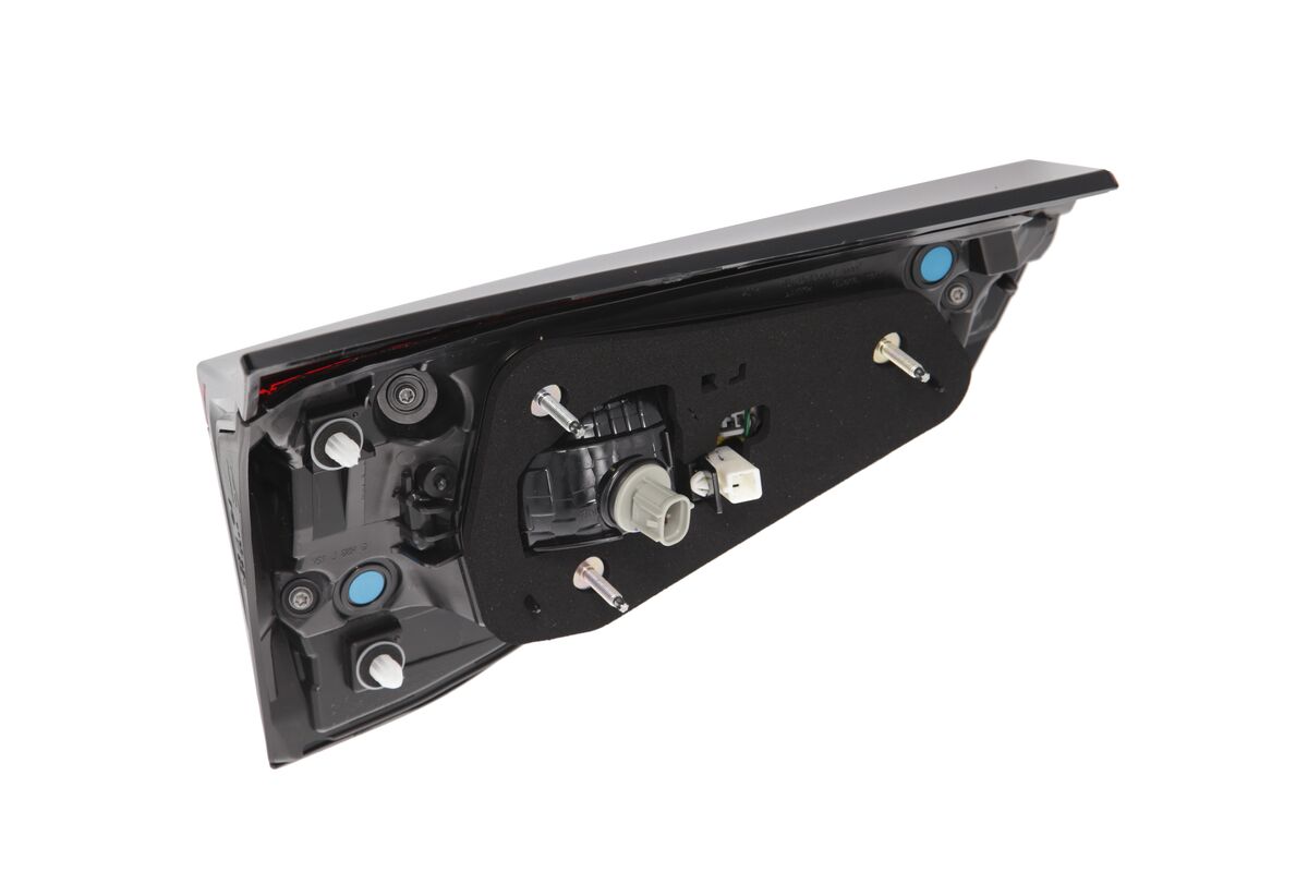 FA TOYOTA YARIS TRUNK BASE LHD R